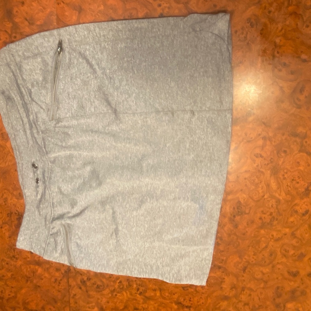 Grey skirt